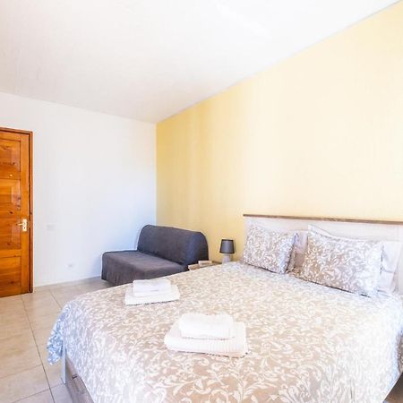 Entire Apartment 5Min From Oura Beach Albufeira Bagian luar foto