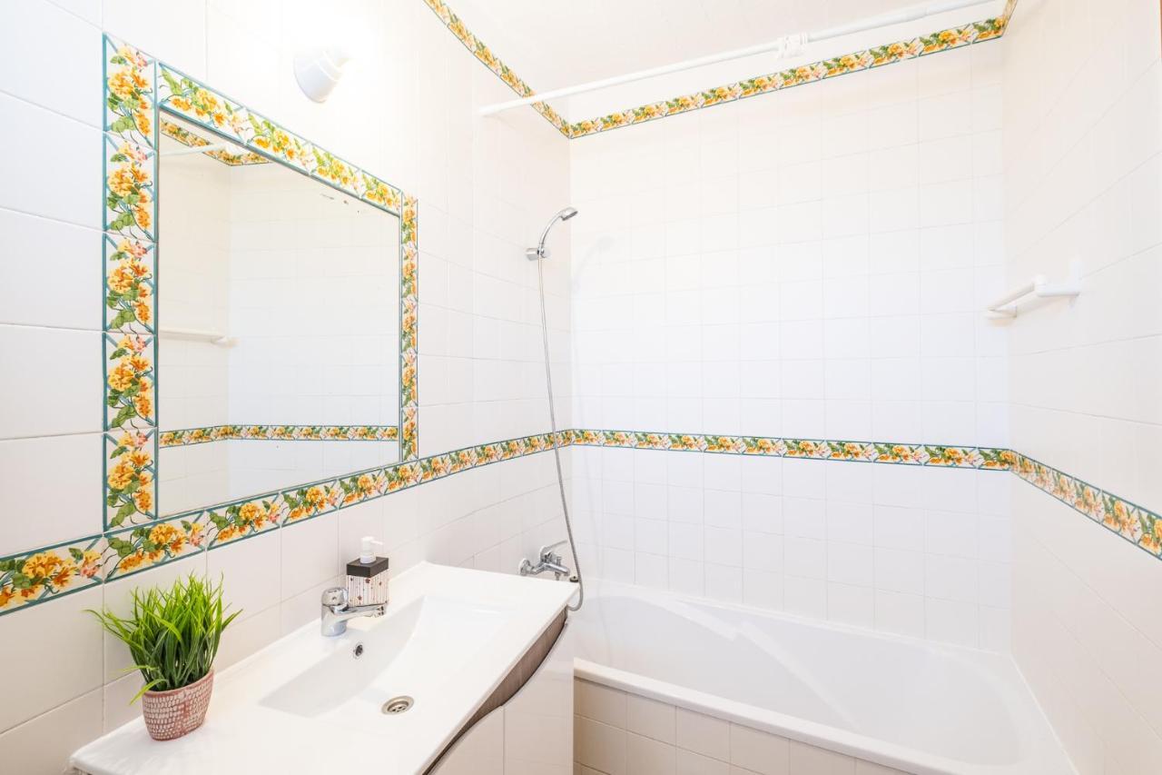 Entire Apartment 5Min From Oura Beach Albufeira Bagian luar foto